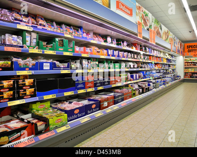 Im Inneren ein Lidl Shop Supermarkt Interieur Stockfoto