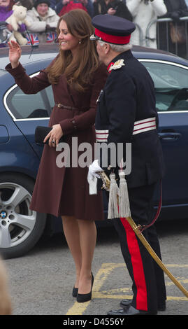 Grimsby, UK. 5. März 2013. Herzogin von Cambridge besuchen Grimsby nationalen Fischerei Heritage Centre in Grimsby. Bildnachweis: Gary Stafford / Alamy Live News Stockfoto