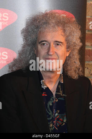 BRIAN MAY PRS für Musik Ehren Königin mit einem HERITAGE AWARD IMPERIAL COLLEGE LONDON UK 5. März 2013 Stockfoto