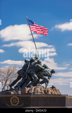 ARLINGTON, VIRGINIA, USA - Iwo Jima U.S. Marine Corps War Memorial in Rosslyn, eine militärische Denkmal. Stockfoto