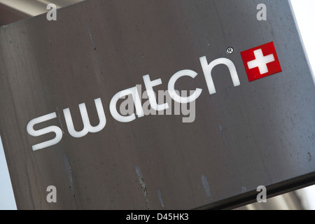 Melden Sie sich für Swatch-Uhren-Shop. Stockfoto