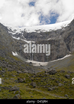 Nachschlagen der Seitenwand östlich von dem Hause Tunnel, Highway 94, auf der Strecke von Te Anau zum Milford Sound, Fiordland Nation Stockfoto