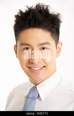 Studio-Porträt des chinesischen Geschäftsmann Stockfoto