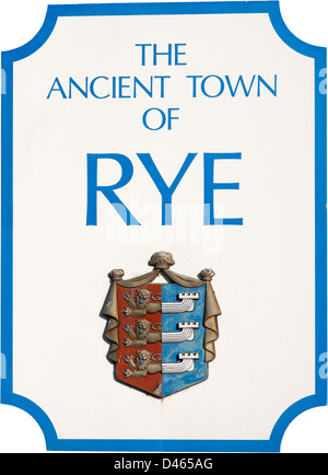 Die antike Stadt Rye East Sussex UK Schild mit Wappen der Cinque Ports Stockfoto