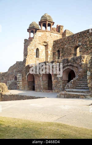 Die alte Festung in Neu Delhi, auch bekannt als Purana Quila ist ein beliebtes Reiseziel und archäologische Stätte Stockfoto