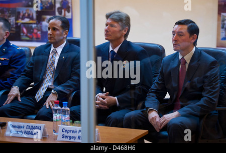 Die 29 Besatzungsmitglieder der Expedition, darunter Gennady Padalka und Joseph Acaba, bereiten sich auf den Start vom Baikonur Cosmodrome vor. Die Besatzung soll wissenschaftliche Forschungen auf der Internationalen Raumstation durchführen. Stockfoto