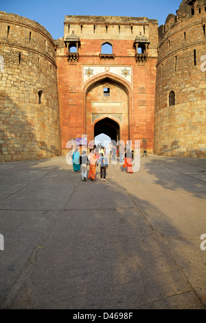 Die alte Festung in Neu Delhi, auch bekannt als Purana Quila ist ein beliebtes Reiseziel und archäologische Stätte Stockfoto