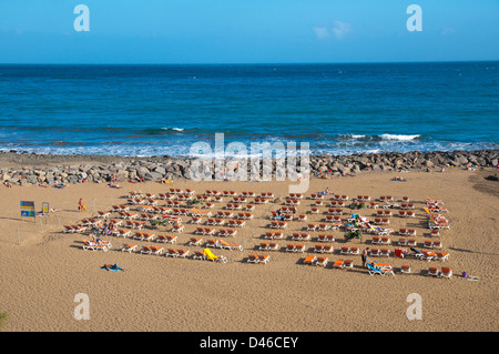 Strand direkt vor der Uferpromenade Paseo Costa Canaria Playa del Ingles Resort Gran Canaria Insel der Kanarischen Inseln-Spanien Stockfoto