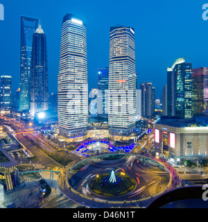 Die schöne Nachtansicht von Shanghai in China Stockfoto