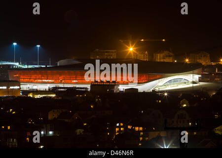 Aligemeinen Blick auf den Olympiapark, 3. Dezember 2012 - Olympia-Vorschau: der Adler Arena Skaten Center, Eisschnelllauf Austragungsort der Winterspiele von Sotschi 2014 wird im Olympia-Park in Russland gesehen. (Foto: Olympstroy via AFLO) Stockfoto