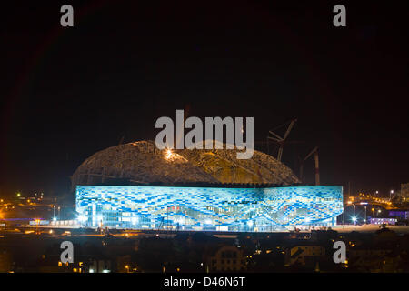 Aligemeinen Blick auf den Olympiapark, 3. Dezember 2012 - Olympia-Vorschau: (F-B) The Iceberg Skating Palace, der Eiskunstlauf & Shorttrack-Eisschnelllauf-Veranstaltungsort und das Fisht Olympiastadion, die Eröffnungs- und Abschlussfeier Austragungsort der Winterspiele von Sotschi 2014 wird im Olympia-Park in Russland gesehen. (Foto: Olympstroy via AFLO) Stockfoto