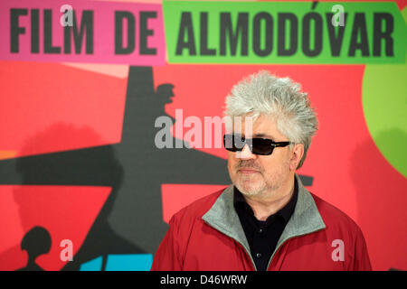 Spanische Regisseur Pedro Almodovar besucht die "Los Amantes Pasajeros" Photocall im Espacio Fundacion Telefonica am 6. März 2013 in Madrid, Spanien. Stockfoto