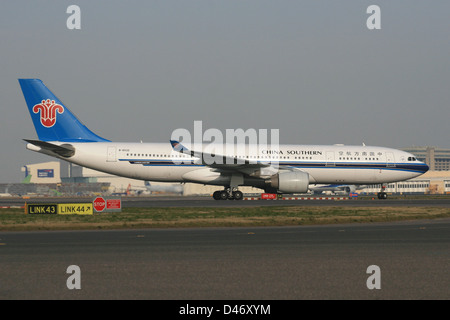 CHINA SOUTHERN AIRLINES AIRBUS A330 Stockfoto