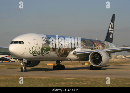 AIR NEW ZEALAND HOBBIT FLUGZEUG ZUR FÖRDERUNG DER FILM-SONDERFARBEN Stockfoto