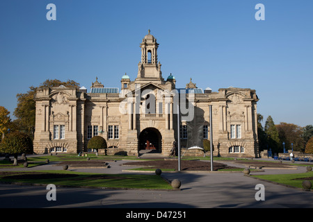 Cartwright Hall städtische Kunstgalerie in Lister Park Bradford Stockfoto