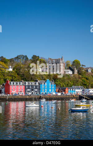 Uferpromenade in Tobermory, Isle of Mull, Schottland, Vereinigtes Königreich Stockfoto