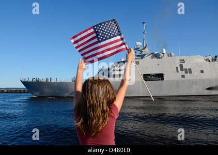 Der Fort Worth fährt Marinette Marine Corp. Werft. Stockfoto