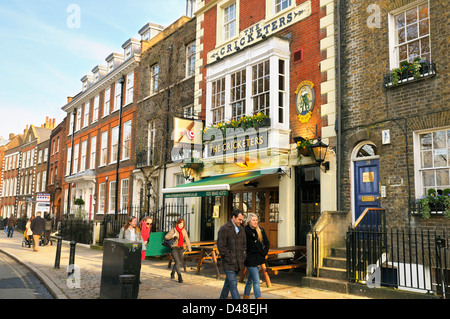 Die Cricketers Pub auf Richmond Green, Richmond upon Thames, größere London, UK Stockfoto