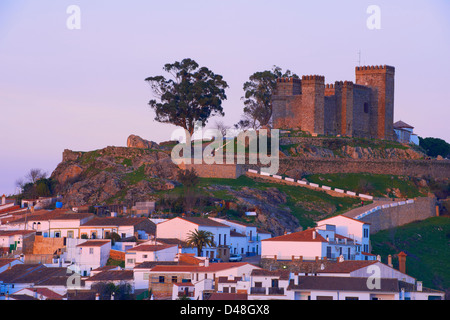 Cortegana. Burg, Sierra de Aracena y Picos Aroche Naturpark, Provinz Huelva, Andalusien, Spanien Stockfoto