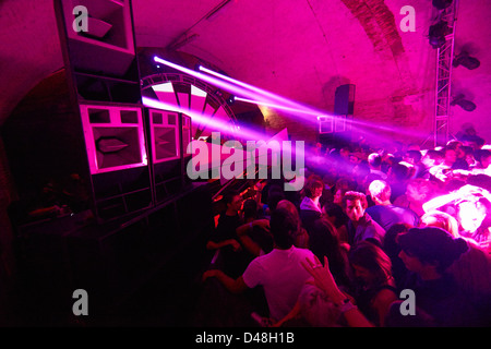 Nachtclub rave Lager Party Club Acid-house Stockfoto
