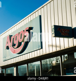 Argos Katalog Shop, außen, Ammanford Stadtzentrum, Carmarthenshire Wales UK Stockfoto