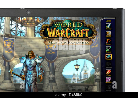 Die beliebte "World of Warcraft: Mists of Pandaria" Multiplayer-Online-Rollenspiel (MMORPG) auf einem Laptopcomputer Stockfoto