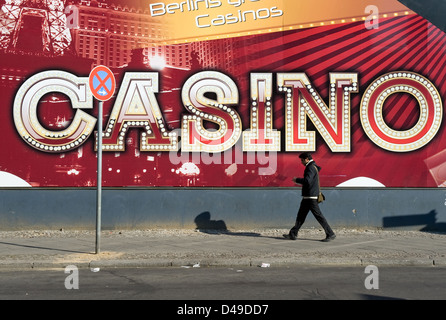 Berlin, Deutschland, Casino-Schriftzug an einer Wand in Berlin-Wedding Stockfoto