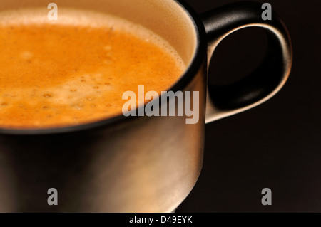 Großer Espresso-Kaffeemaschine schwarz Cup Stockfoto