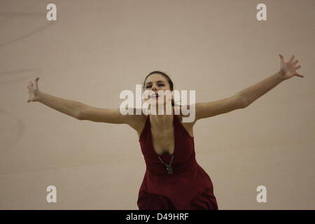 Gdynia, Polen. 9. März 2013. Polnische beste Turnerin, Olympiateilnehmer von Peking (2008) und London (2012) Joanna Mitrosz endet ihrer sportlichen Laufbahn während der künstlerischen Gymnastik polnischen Grand Prix in Gdynia. Bildnachweis: Michal Fludra / Alamy Live News Stockfoto