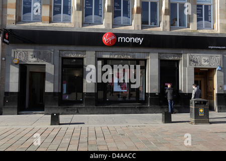 Diese Bankfiliale von Virgin Money ist dauerhaft geschlossen. Virgin Money Bankfiliale, Saint Enoch Square, Glasgow, Schottland, Großbritannien. Stockfoto