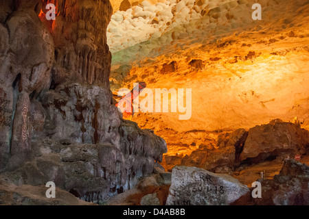Halong-Bucht in Vietnam, Asien Stockfoto