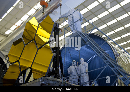 Hauptspiegel Segment kryogenen testen Stockfoto