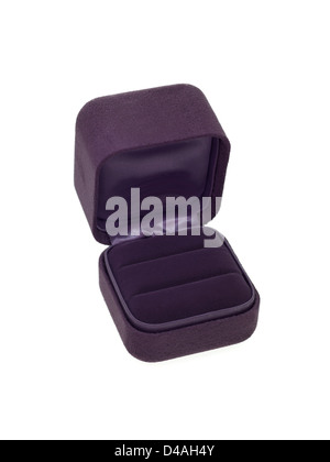 Ein Schmuckkästchen, vor einem weißen Hintergrund isoliert Stockfoto