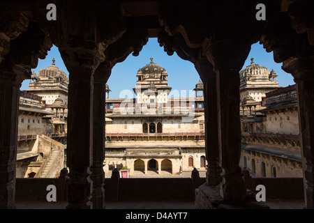 Jahangir Mahal innerhalb Orchha Forts, Orchha, Indien Stockfoto