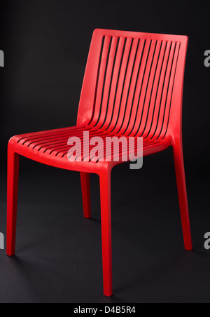 moderne Kunststoff-Stuhl, isoliert Stockfoto