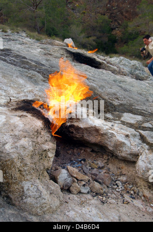 Brennendes Gas Entlüftungsöffnungen, Chimären, Mount Chimaera, Olympos, Türkei, Westasien Stockfoto