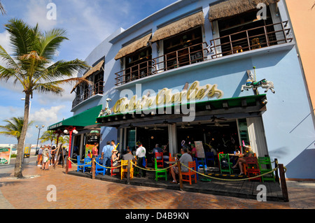 Carlos und Charlies Cozumel Mexiko Kreuzfahrt Schiff Hafen Stockfoto