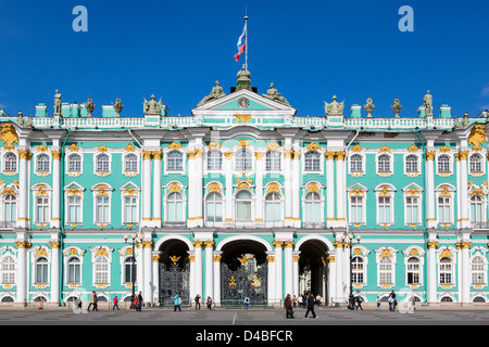 St. Petersburg, Schlossplatz und die Eremitage Stockfoto