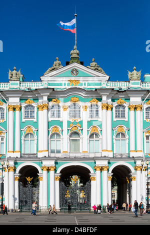 St. Petersburg, Schlossplatz und die Eremitage Stockfoto