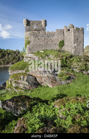 Castle Tioram auf Loch Moidart, Lochaber, Schottland, auf ein Gezeiten-Insel genannt Eilean Tioram. Stockfoto