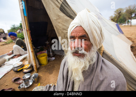 Rajput Mann, Nagaur Rinder Fair, Nagaur, Rajasthan, Indien Stockfoto