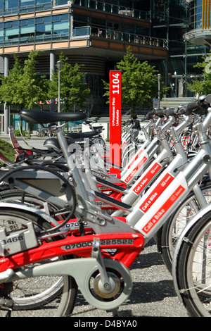 Berlin, Deutschland, öffentliche Fahrradmietstation Deutsche Bahn Potsdamer Platz Stockfoto