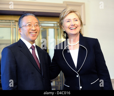 Secretary Clinton trifft chinesischen Staatsrat Stockfoto