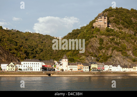 St. Goar, Deutschland, mit Blick auf die Burg Katz Stockfoto