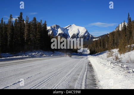 Scenic Spray Seen Straße durch die kanadischen Rockies in Kananaskis Country (Alberta, Kanada) Stockfoto