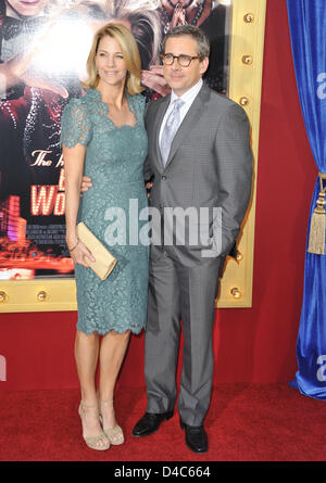 Los Angeles, Kalifornien, USA. 11. März 2013. 11. März 2013 - Los Angeles, Kalifornien, USA - Steve Carell, Nancy Wände an die Los Angeles Premiere '' unglaubliche Burt Wonderstone'' im TCL Chinese Theatre in Hollywood, Kalifornien am 11. März 2013 statt. 2013 (Bild Kredit: Kredit: D. Long/Globe Photos/ZUMAPRESS.com/Alamy Live-Nachrichten) Stockfoto