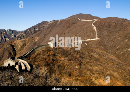Die chinesische Mauer bei Mutianyu nahe Peking. Stockfoto