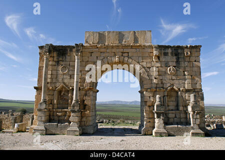 Das Bild zeigt die Ruinen der ehemaligen Römerstadt Volubilis, Marokko, 14. Dezember 2007. Im Jahr 1997 wurde die Stadt UNESCO-Welterbe erklärt. Foto: Lars Halbauer Stockfoto