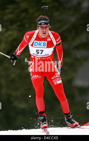 Norwegischer Biathlet Emil Hegle Svendsen in Aktion während der 10 km Sprint-Rennen auf der Weltcup-Veranstaltung in Ruhpolding, Deutschland, 12. Januar 2008 gezeigt. Foto: Tobias Hase Stockfoto