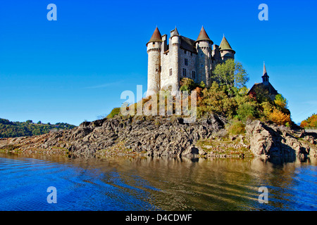 Chateau de Val, Kanton Champs-Sur-Tarentaine-Marchal, Auvergne, Frankreich, Europa Stockfoto